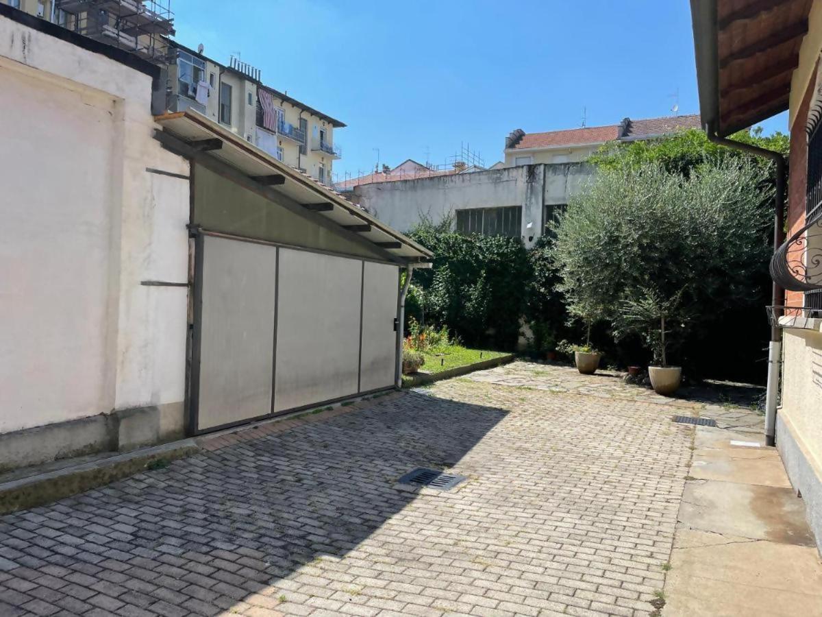 Mimosa House Torino Villa ภายนอก รูปภาพ